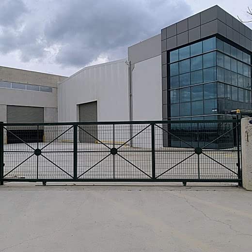 Takay Otomatik Kapı Sistemleri, Modern ve güvenilir otomatik kapı sistemleri.