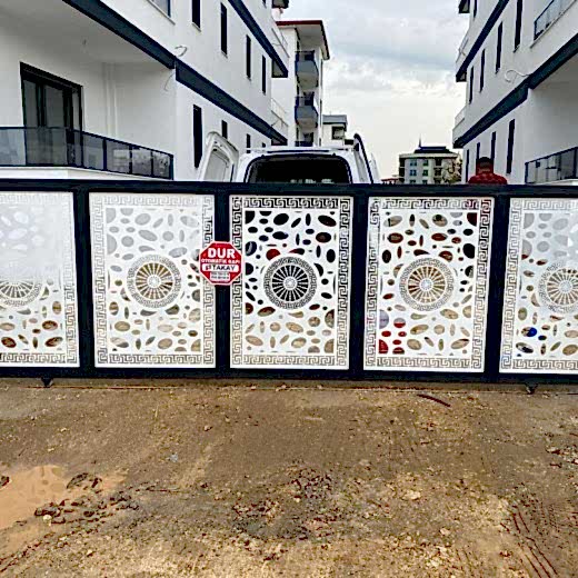 Takay Otomatik Kapı Sistemleri, Modern ve güvenilir otomatik kapı sistemleri.