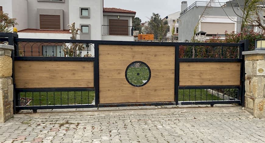 Ahşap Kapılar